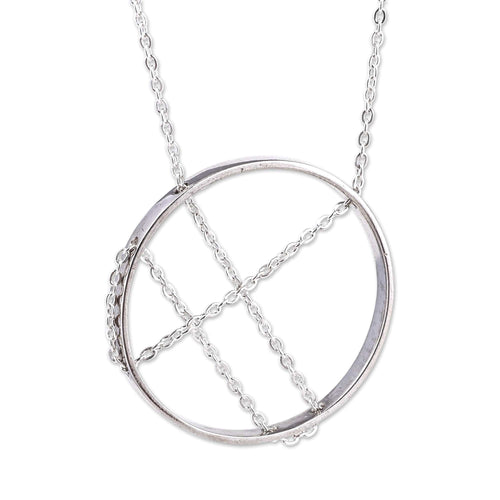 925 Silver Necklace with Circular Pendant & Interlaced Chain - Circular Elegance